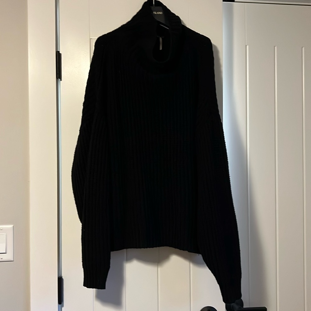 Free People XS Black Sweater